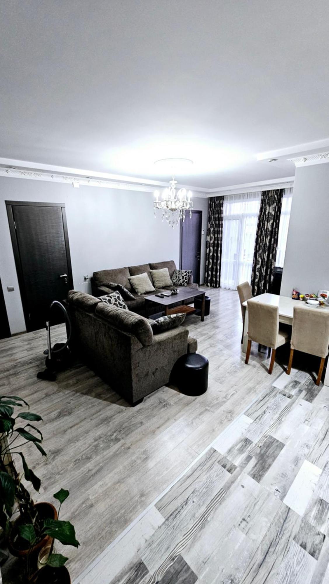 Apartment Irina Batumi Eksteriør bilde